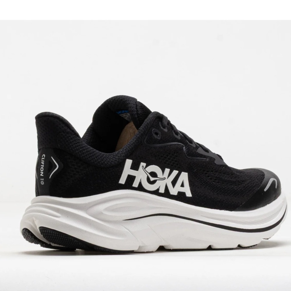HOKA
Clifton 10 Road-Running black/white shoes Women size 8 gently used - Picture 2 of 15